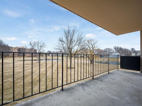 Tiny photo for 101 Bar Harbour Road #2M, Schaumburg, IL 60193 (MLS # 12627967)