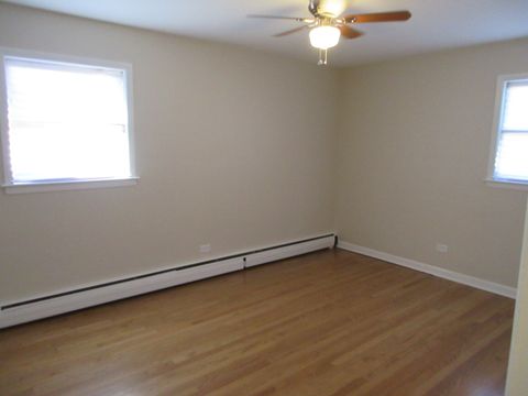 Tiny photo for 2918 W 99th Place, Evergreen Park, IL 60805 (MLS # 12474497)