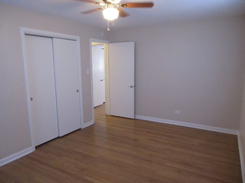 Tiny photo for 2918 W 99th Place, Evergreen Park, IL 60805 (MLS # 12474497)