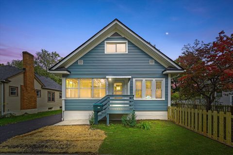 Tiny photo for 1009 Augusta Avenue, Elgin, IL 60120 (MLS # 12541639)