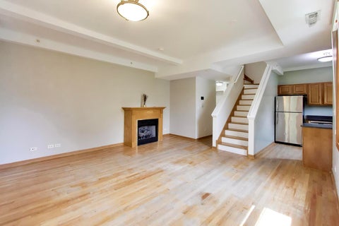 Tiny photo for 617 South Boulevard #H, Oak Park, IL 60302 (MLS # 12763765)