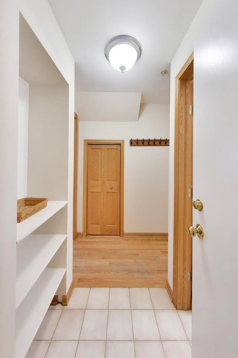 Tiny photo for 617 South Boulevard #H, Oak Park, IL 60302 (MLS # 12763765)