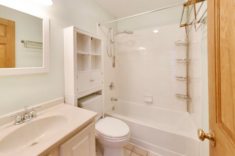Tiny photo for 617 South Boulevard #H, Oak Park, IL 60302 (MLS # 12763765)
