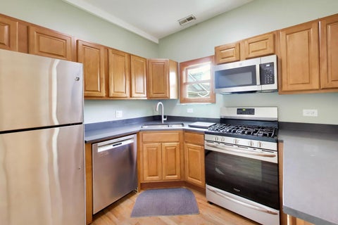 Tiny photo for 617 South Boulevard #H, Oak Park, IL 60302 (MLS # 12763765)