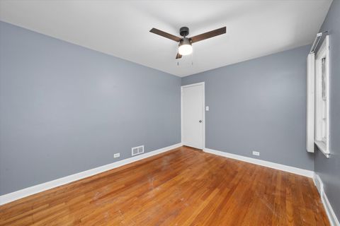 Tiny photo for 3905 W 81st Place, Chicago, IL 60652 (MLS # 12541391)