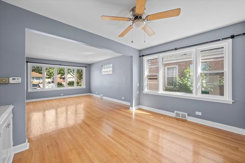 Tiny photo for 3905 W 81st Place, Chicago, IL 60652 (MLS # 12541391)