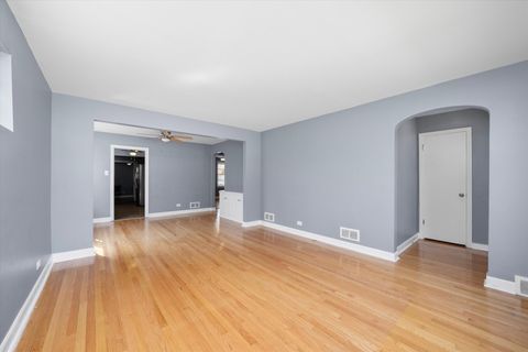Tiny photo for 3905 W 81st Place, Chicago, IL 60652 (MLS # 12541391)