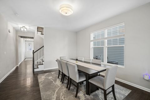 Tiny photo for 142 Roman Lane, Hawthorn Woods, IL 60047 (MLS # 12610688)