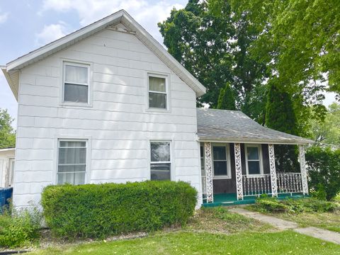 Photo of 218 S Oneca Street, Tonica, IL 61370 (MLS # 12417293)