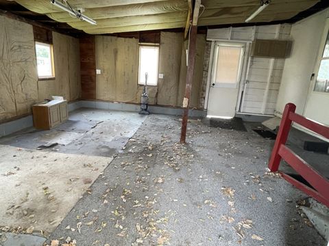 Tiny photo for 218 S Oneca Street, Tonica, IL 61370 (MLS # 12417293)