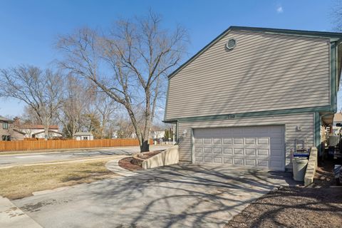 Tiny photo for 770 Birchbark Trail, Carol Stream, IL 60188 (MLS # 12582569)