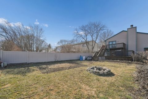 Tiny photo for 770 Birchbark Trail, Carol Stream, IL 60188 (MLS # 12582569)
