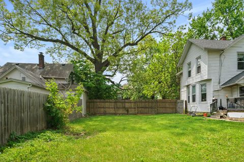 Tiny photo for 804 W 14th Street, Davenport, IA 52804 (MLS # 12656092)