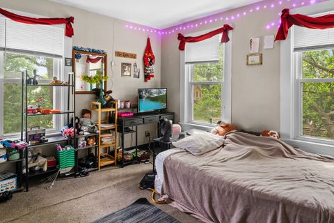 Tiny photo for 804 W 14th Street, Davenport, IA 52804 (MLS # 12656092)