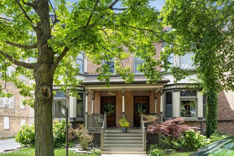 Photo of 836 Elmwood Avenue #2, Evanston, IL 60202 (MLS # 12463001)