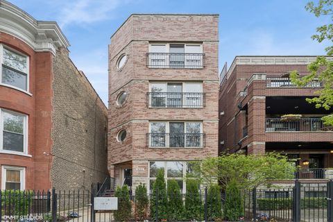 821 W ALDINE Avenue 1 Chicago IL 60657