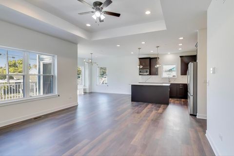 Tiny photo for 898 N Quentin Road, Palatine, IL 60067 (MLS # 12562189)