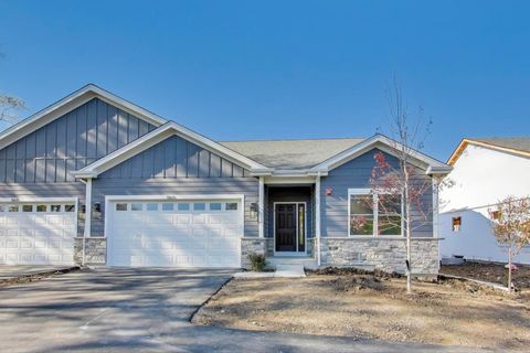 Photo of 898 N Quentin Road, Palatine, IL 60067 (MLS # 12562189)