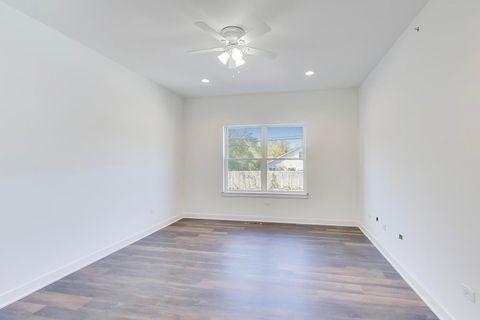 Tiny photo for 898 N Quentin Road, Palatine, IL 60067 (MLS # 12562189)
