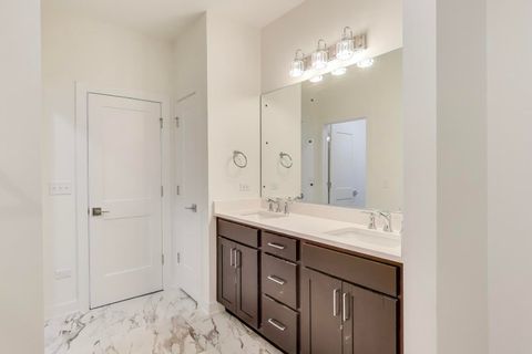 Tiny photo for 898 N Quentin Road, Palatine, IL 60067 (MLS # 12562189)