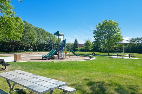 Tiny photo for 6340 AMERICANA Drive #117, Willowbrook, IL 60527 (MLS # 12688562)