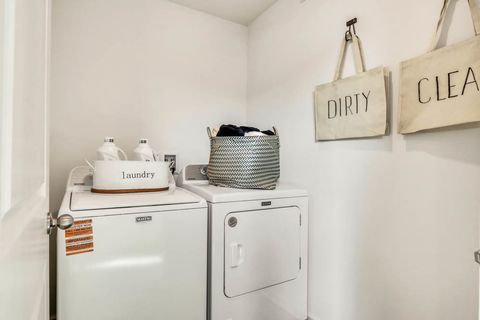 Tiny photo for 2486 Semillon Street, Oswego, IL 60543 (MLS # 12502819)