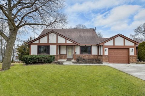 920 Zenner Avenue Aurora IL 60505