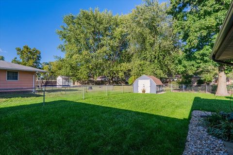 Tiny photo for 16 Holly Drive, Clinton, IL 61727 (MLS # 12480035)