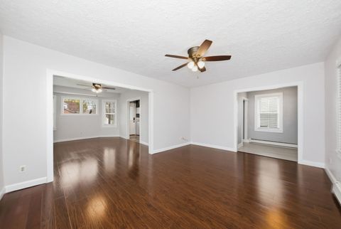 Tiny photo for 500 Catherine Street, Ottawa, IL 61350 (MLS # 12619628)