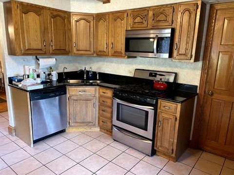 Tiny photo for 2502 E VANDRUNEN Drive, Crete, IL 60417 (MLS # 12504762)