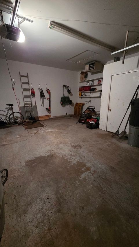 Tiny photo for 2502 E VANDRUNEN Drive, Crete, IL 60417 (MLS # 12504762)