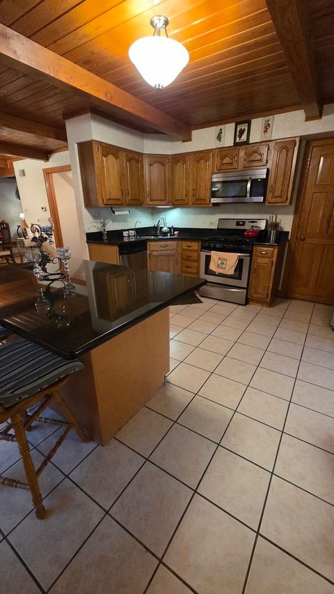 Tiny photo for 2502 E VANDRUNEN Drive, Crete, IL 60417 (MLS # 12504762)