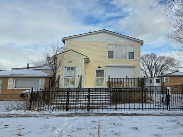 9049 S Drexel Avenue