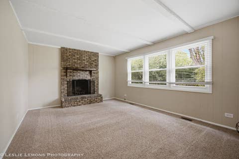Tiny photo for 651 WOODHOLLOW Lane, Buffalo Grove, IL 60089 (MLS # 12735981)