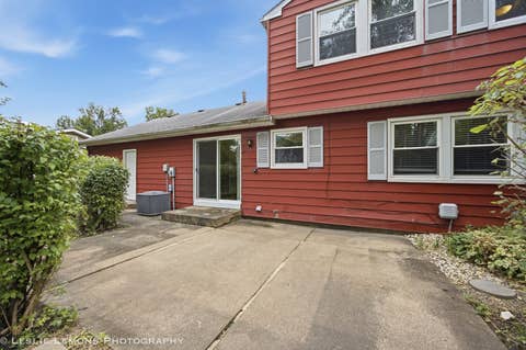 Tiny photo for 651 WOODHOLLOW Lane, Buffalo Grove, IL 60089 (MLS # 12735981)