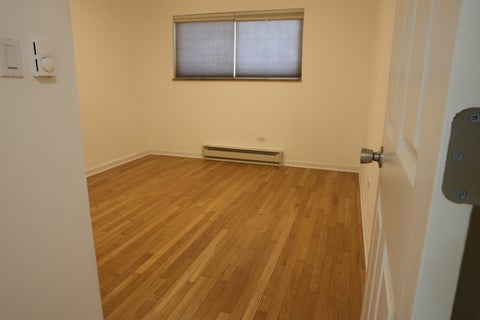 Tiny photo for 860 E Old Willow Road #136, Prospect Heights, IL 60070 (MLS # 12772172)
