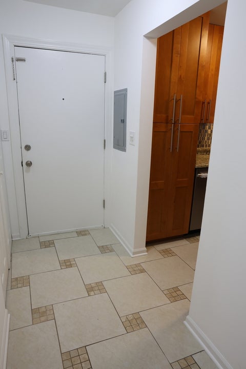 Tiny photo for 860 E Old Willow Road #136, Prospect Heights, IL 60070 (MLS # 12772172)