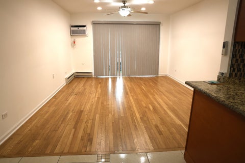 Tiny photo for 860 E Old Willow Road #136, Prospect Heights, IL 60070 (MLS # 12772172)