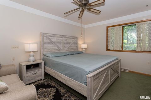 Tiny photo for 28018 230TH Street, Le Claire, IA 52753 (MLS # QC4269478)