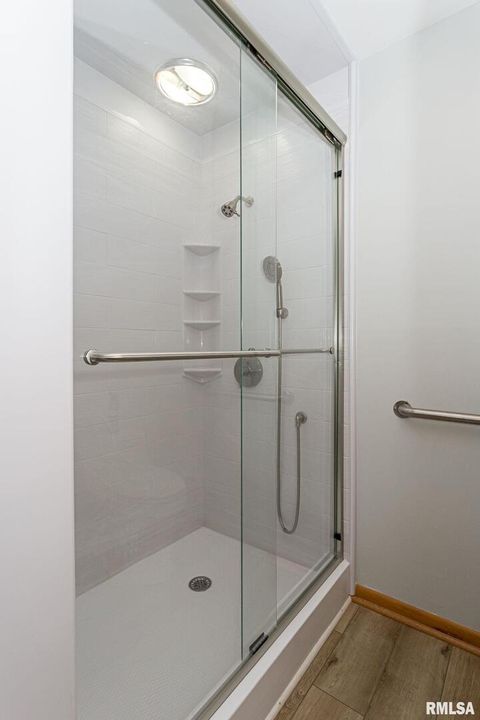 Tiny photo for 28018 230TH Street, Le Claire, IA 52753 (MLS # QC4269478)