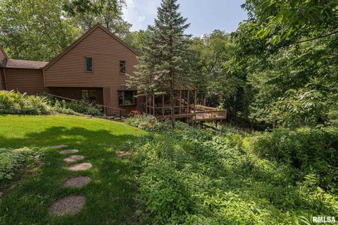 Tiny photo for 28018 230TH Street, Le Claire, IA 52753 (MLS # QC4269478)