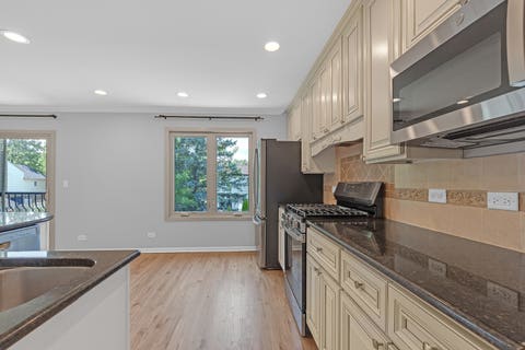 Tiny photo for 112 LILAC Lane, Buffalo Grove, IL 60089 (MLS # 12720578)
