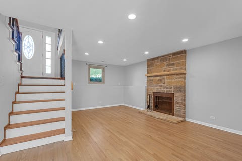 Tiny photo for 112 LILAC Lane, Buffalo Grove, IL 60089 (MLS # 12720578)