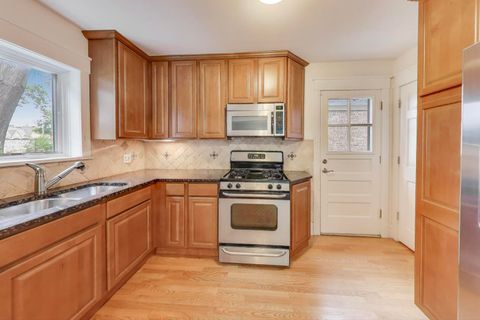 Tiny photo for 315 S Beverly Lane, Arlington Heights, IL 60005 (MLS # 12460699)