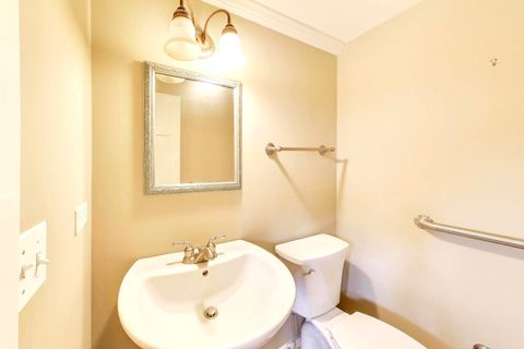 Tiny photo for 315 S Beverly Lane, Arlington Heights, IL 60005 (MLS # 12460699)