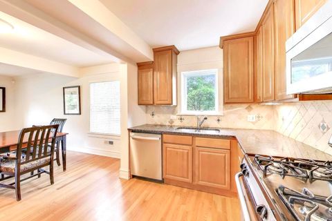 Tiny photo for 315 S Beverly Lane, Arlington Heights, IL 60005 (MLS # 12460699)