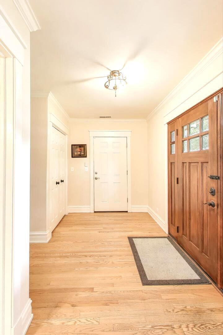 315 S Beverly Lane