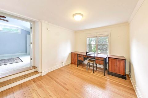 Tiny photo for 315 S Beverly Lane, Arlington Heights, IL 60005 (MLS # 12460699)