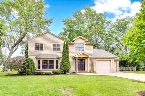 Tiny photo for 315 S Beverly Lane, Arlington Heights, IL 60005 (MLS # 12460699)