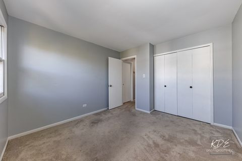 Tiny photo for 1748 Prentiss Drive, Downers Grove, IL 60516 (MLS # 12518508)